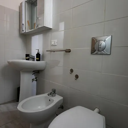 Apartman Valentino's Apartment, Tra Il Centro E L'ospedale Casale Monferrato
